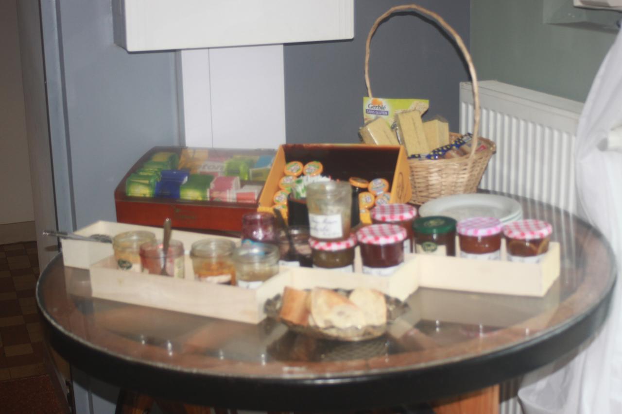 Vertolaye Logis Hotel Restaurant De La Dore מראה חיצוני תמונה
