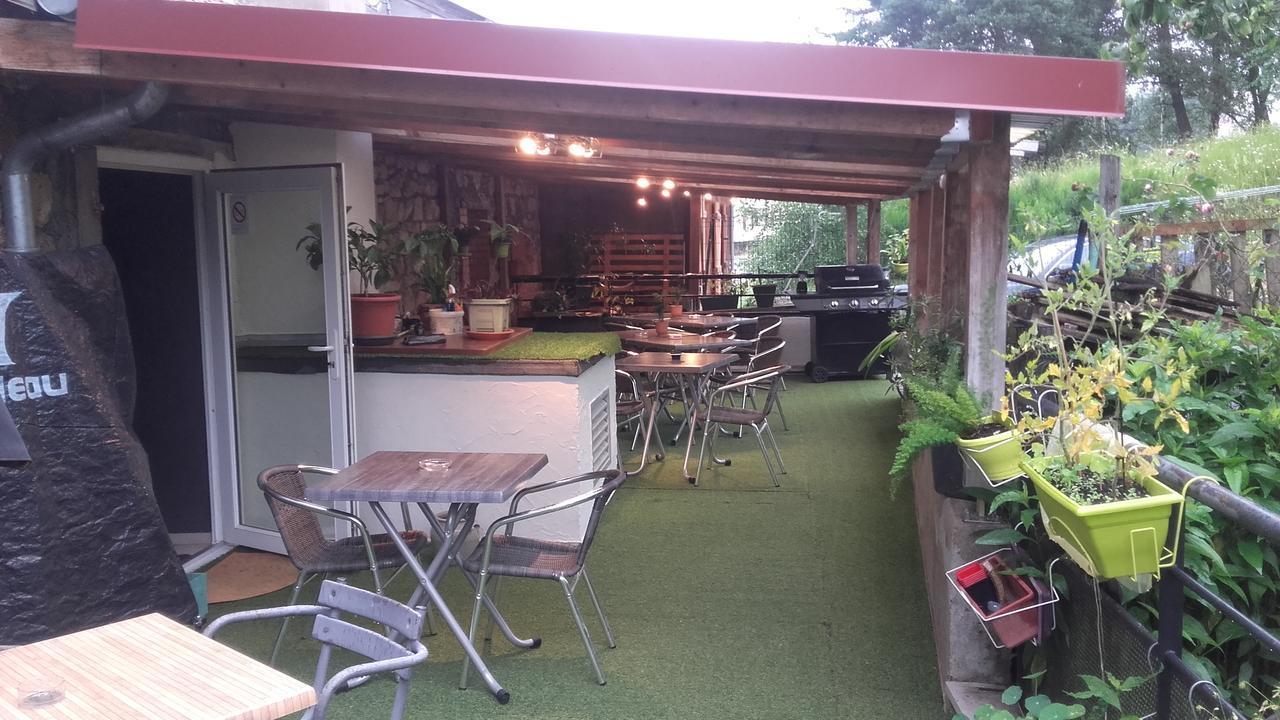 Vertolaye Logis Hotel Restaurant De La Dore מראה חיצוני תמונה